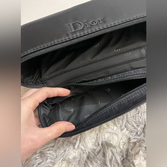 Dior Pouch - Picture 8 of 11